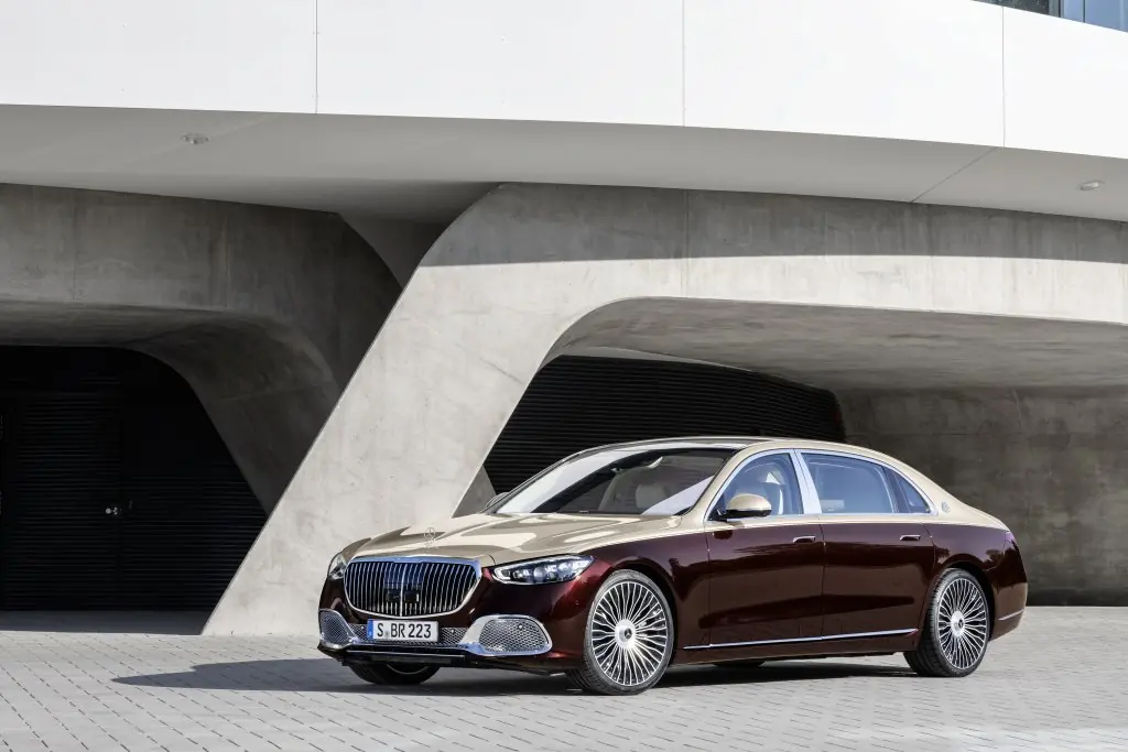 메르세데스-벤츠 Mercedes-Maybach S-Class 세단 외관